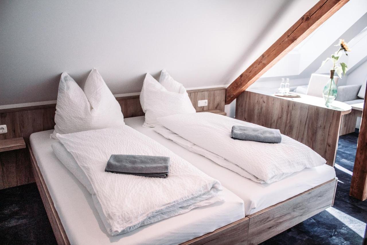 Heberer Hof Hotel Шневердинген Екстериор снимка
